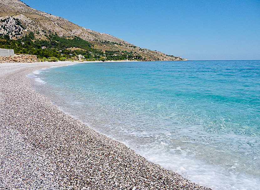 Gisonas beach – yksi monesta Chioksen koskemattomista rannoista. Kreikka