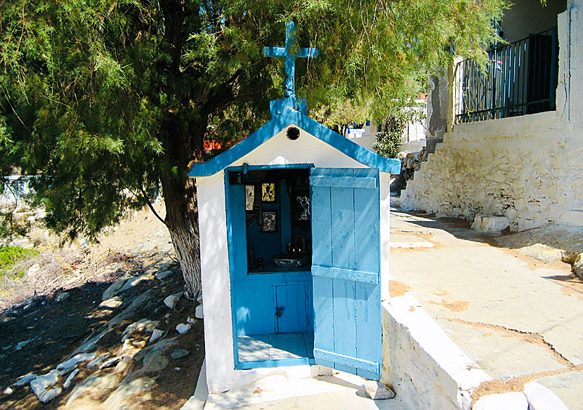 I Agios Ioannis på Fourni finns Greklands minsta kyrka.