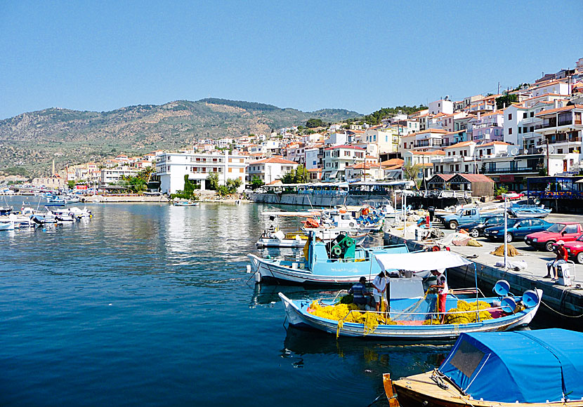 Hamnen i Plomari på Lesbos i Grekland.