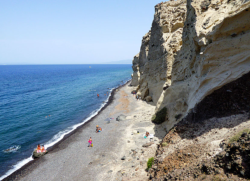Katharos beach nära Oia på Santorini.