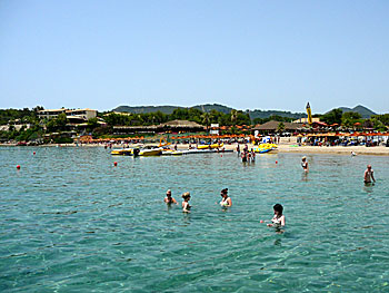 Agios Nikolaos beach på Zakynthos.