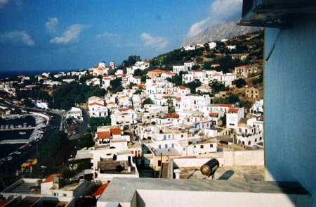 Ikarias hovedstad, Agios Kyrikos.