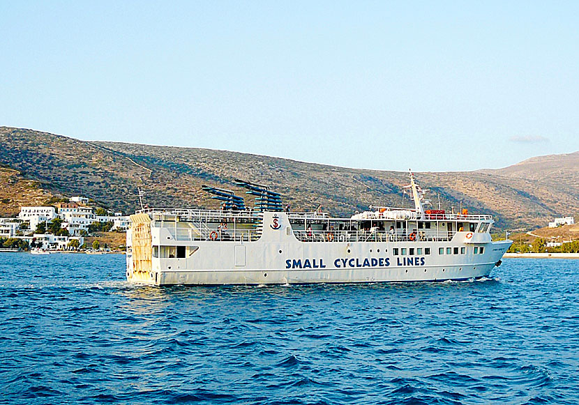 Express Skopelitis på väg till hamnen i Katapola på Amorgos.