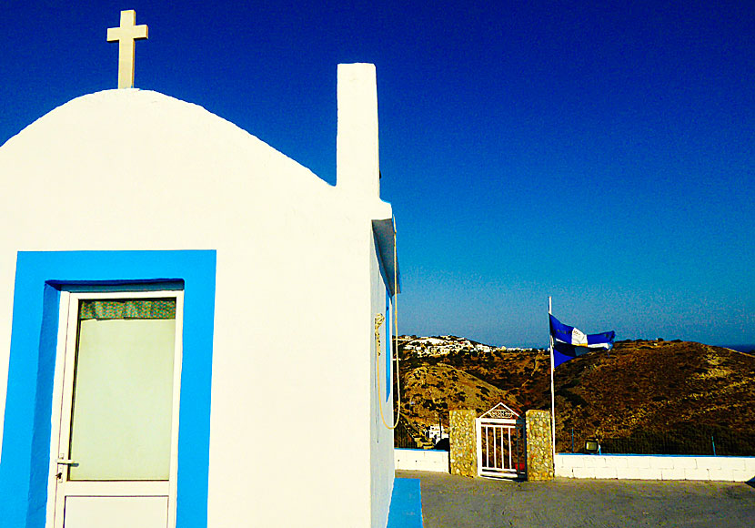 Kyrkan Agios Panteleimonos i Mikro Chorio på Agathonissi firas den 26 juli varje år.