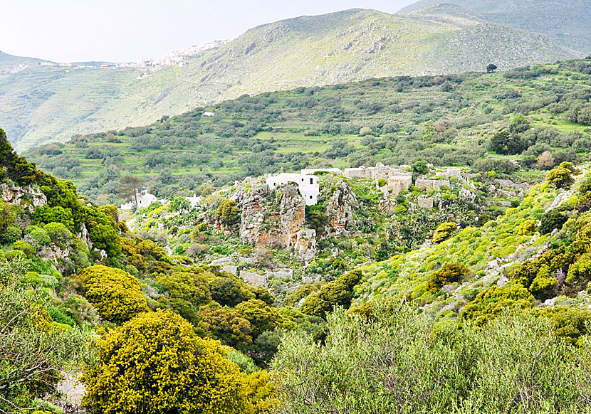 Den obebodda byn Stroumbos på Amorgos.