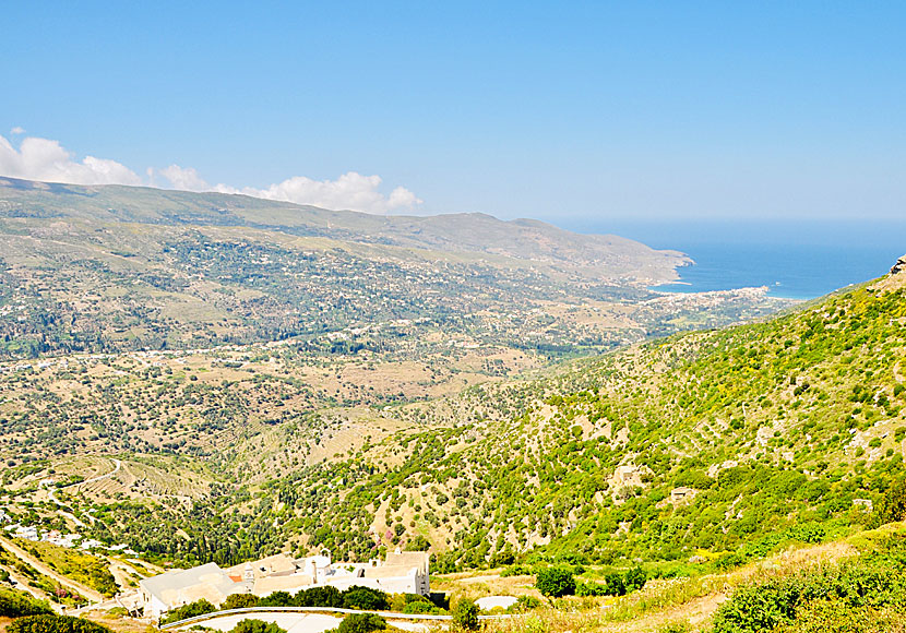 Monastery of Panachrantos ligger nära byn Aladino och Andros Chora.