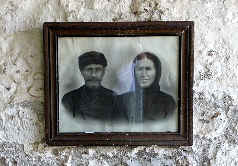 Picture in a frame med Tom Waits i gamla Molyvos på Lesbos.