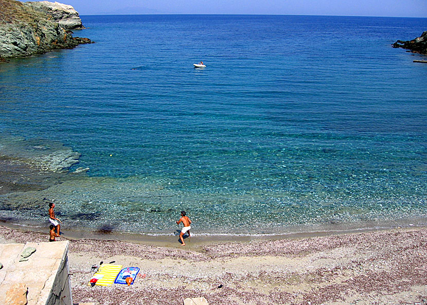 Agios Georgios beach på Folegandros.