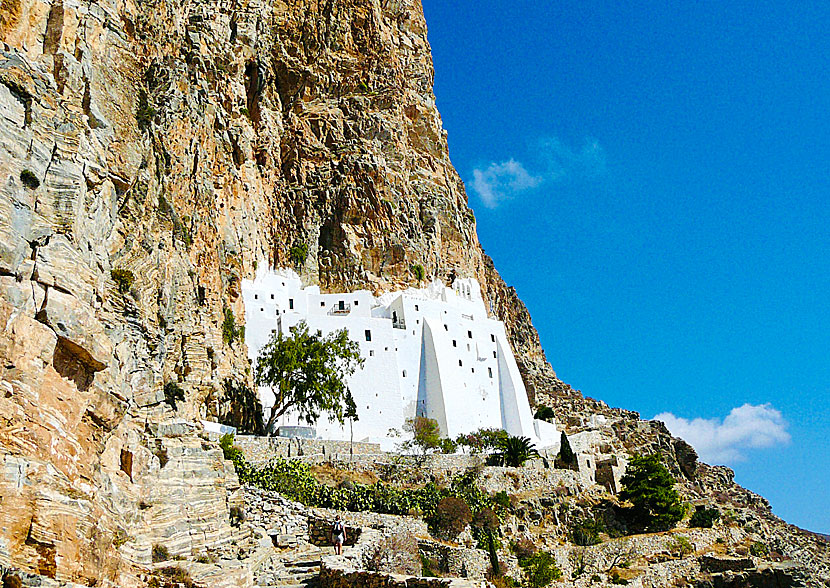 Vandra från klostret Panagia Hozoviotissa till Egiali på norra Amorgos. 