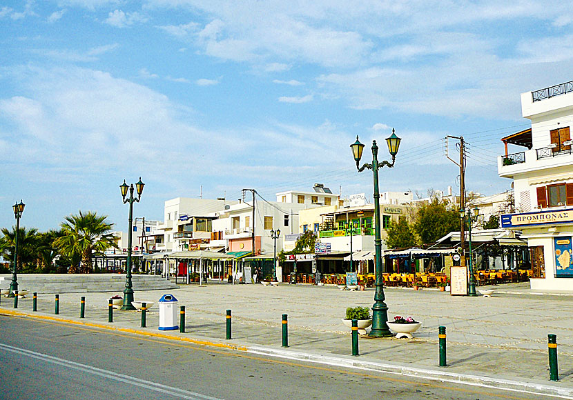 Barer och kaféer i Naxos stad.