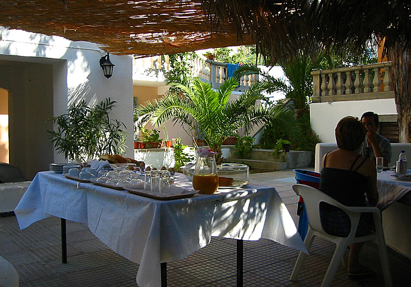 Frukost på Villa Melina i Pothia på Kalymnos i Grekland. 