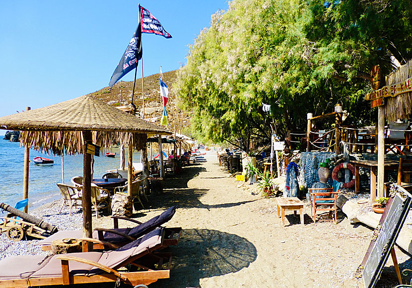 Missa inte den exotiska och coola stranden Kalamies beach när du reser till norra Kalymnos.