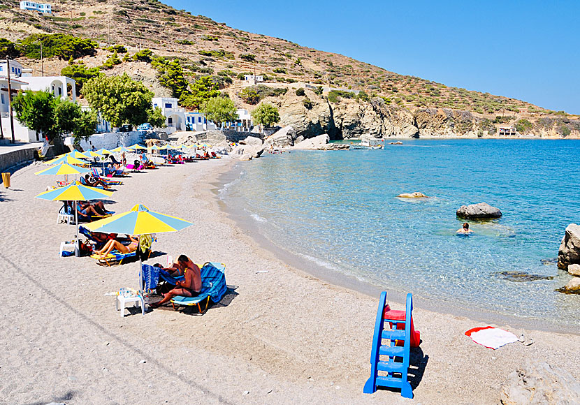 Agios Nikolaos beach nedanför Spoa på Karpathos.