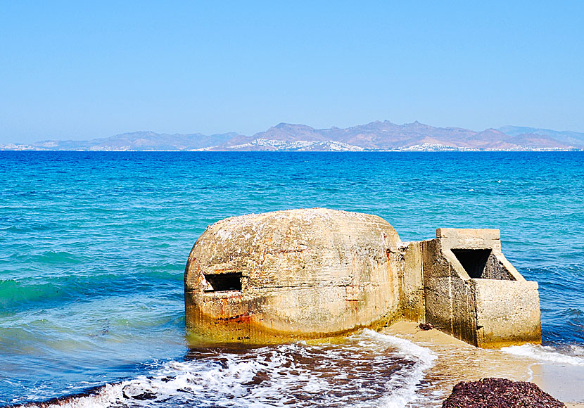 En bunker från andra världskriget vid Golden beach på Kos med utsikt mot Turkiet.