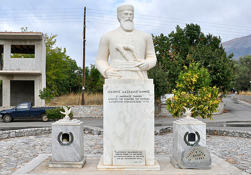 Ioannis Daskalogiannis kom från byn Anopoli ovanför Chora Sfakion.