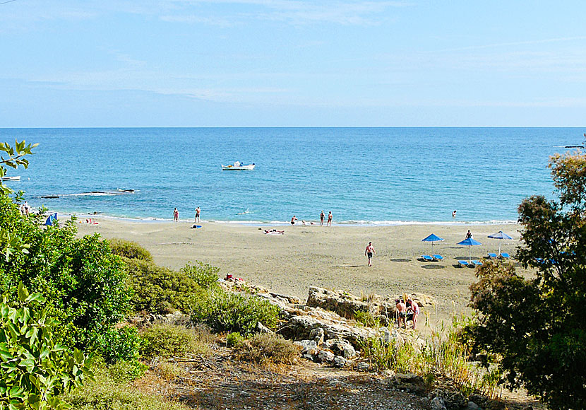 Stranden Drosoulites nedanför borgen Frangokastello på Kreta.