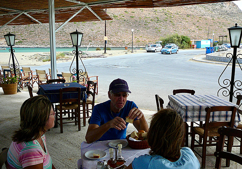 Bra restauranger och tavernor vid Stavros beach på Kreta.