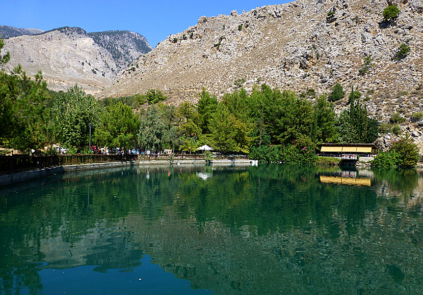 Votamos lake i Zaros på Kreta där man kan äta forell.
