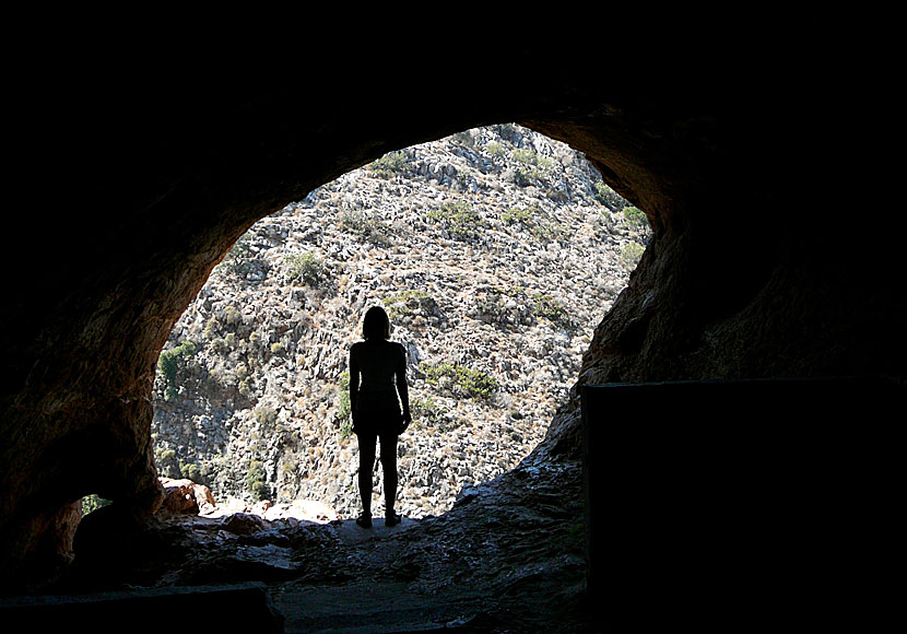 Ingången till Milatos cave. Kreta.