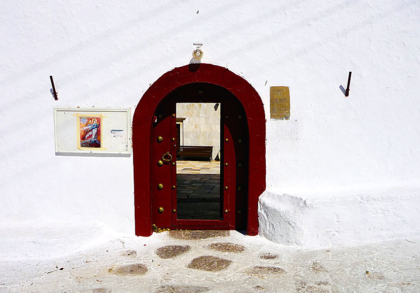 Ingången till Panagia Tourliani Monastery. 
