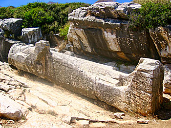 Kourosen i Apollonas på Naxos.