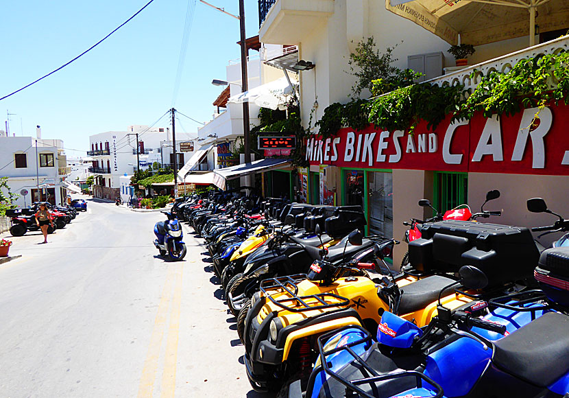 Hyra moped på Naxos.