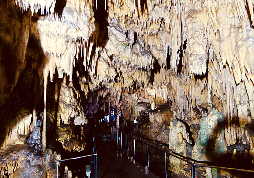 Stalikiter i Diros caves på Peloponnesos. 