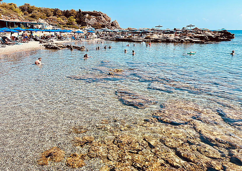 Barnvänliga Thassos beach på Rhodos.