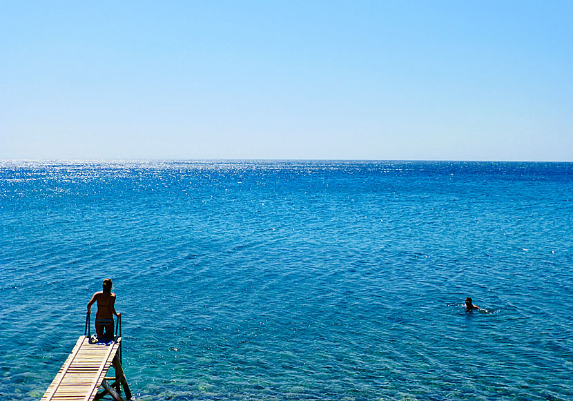 Den underbara snorkelvänliga vattnet i Balos på Samos.