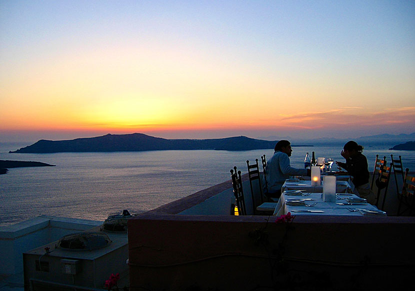 Den smått legendariska solnedgången på Santorini sägs vara något av det vackraste man kan se. 