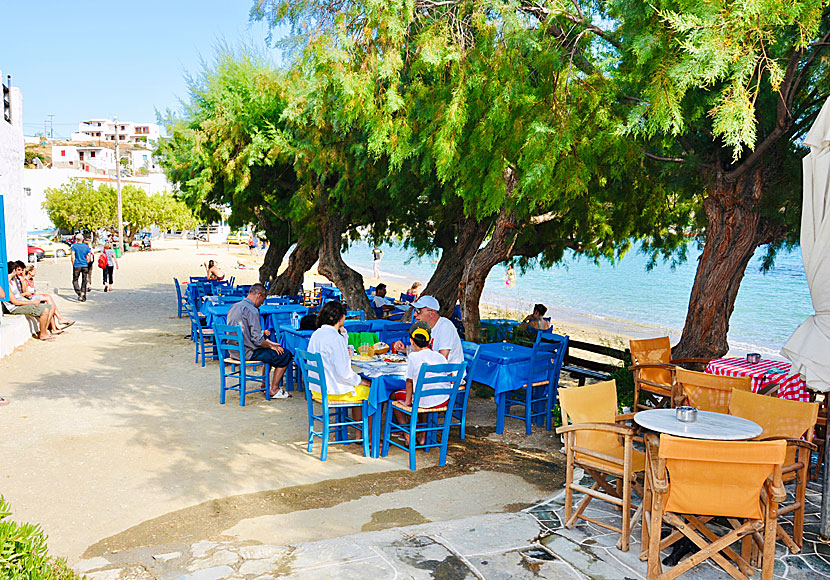 Tavernor, restauranger och kaféer i Faros på Sifnos. 