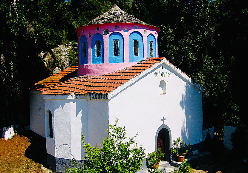 Panagia Kechria church på Skiathos ser ut som en grekisk prinsesstårta. 
