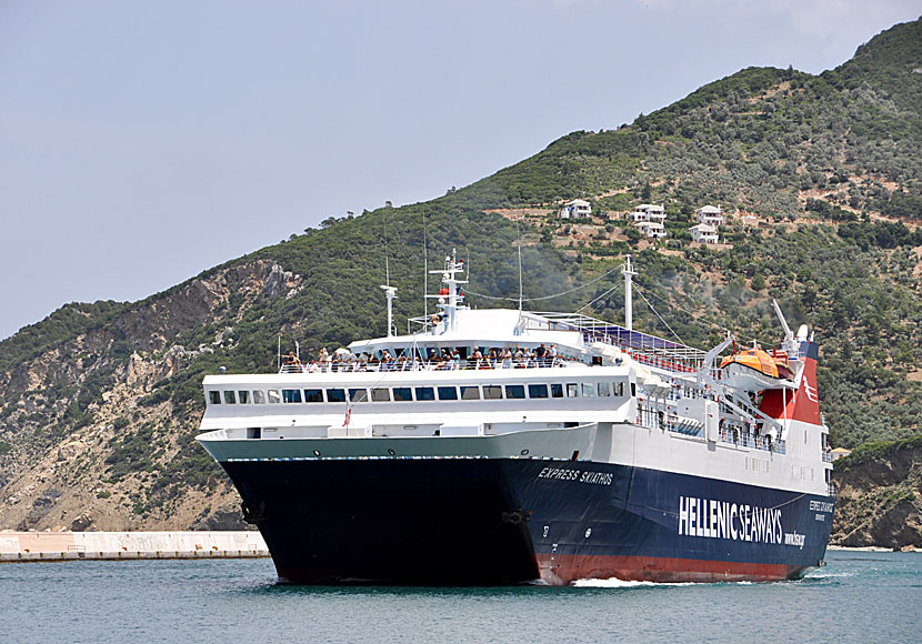 Express Skiathos som trafikerar Skiathos, Skopelos och Alonissos.