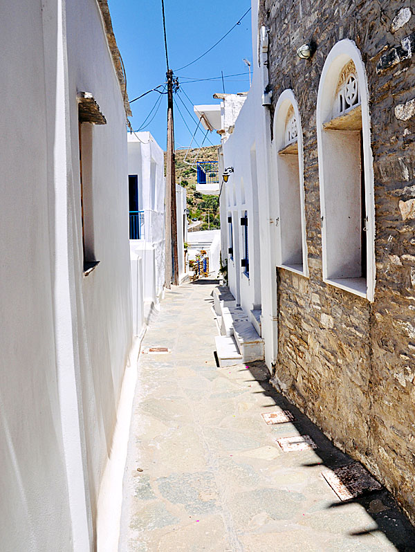 Agapi är en av de äldsta och finaste byarna på Tinos.