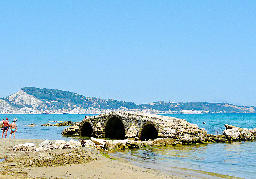 Zakynthos stad ligger nära turistorten Argassi.