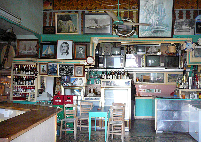 Kaféer i Grekland. Katapola på Amorgos. 