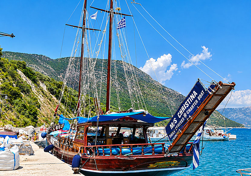 Utflykt till Kalamos med M/S Christina som utg&aring;r fr&aring;n Nidri p&aring; Lefkas. 