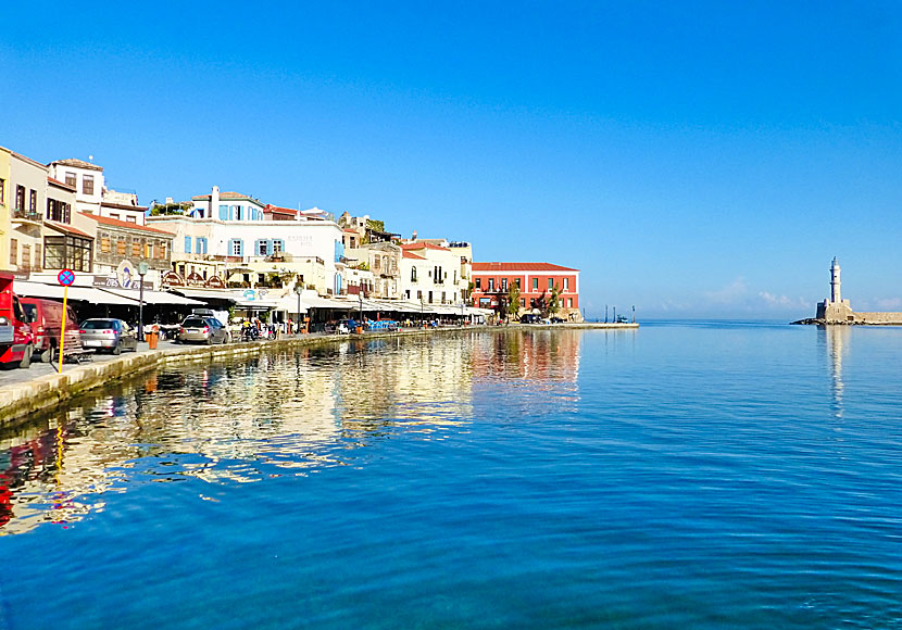 Den Venetianska hamnen i Chania på Kreta i Grekland.