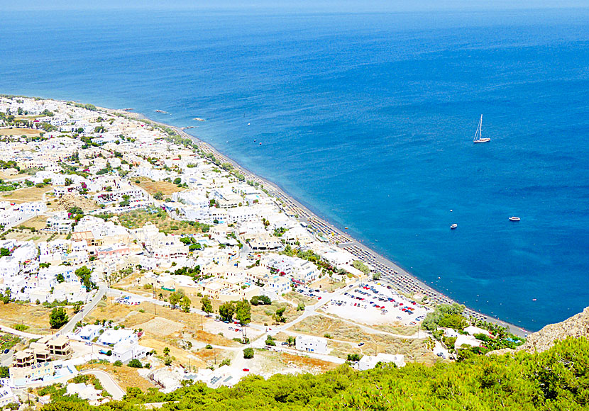 Kamari är den populäraste turistorten på Santorini i Kykladerna.