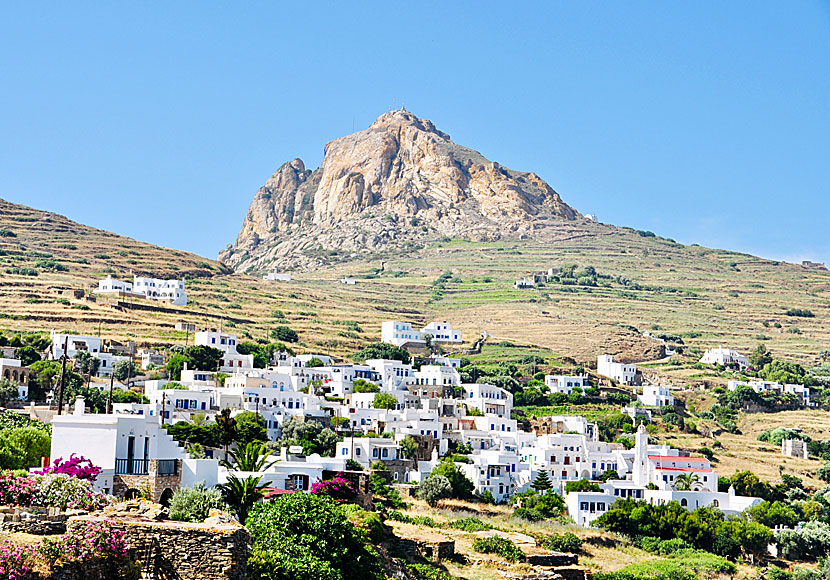 Greklands finaste byar finn på  ön Tinos i Kykladerna.