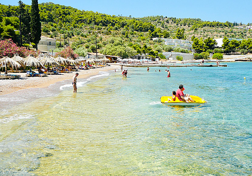 Ligoneri beach väster om Spetses stad.