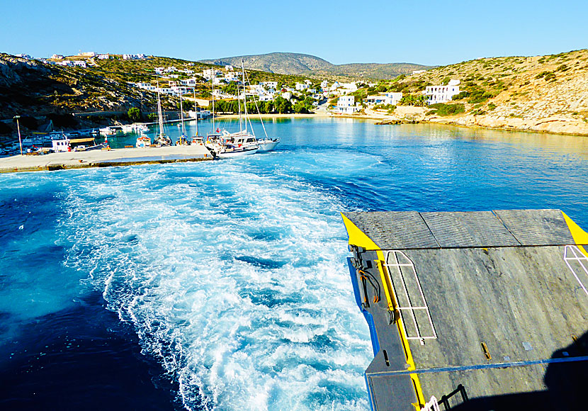 Blue Star Ferries trafikerar öarna Iraklia, Donoussa, Schinoussa, Koufonissi och Amorgos i Småkykladerna.