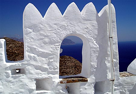 Utsikt från Panagia Chosoviotissa på Amorgos.