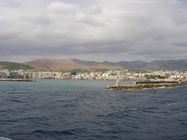 Hamn i Chios stad.