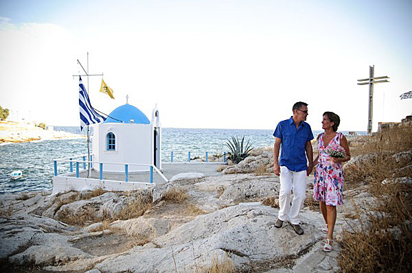 Gifta sig i Skandinaviska kyrkan i Piraeus.