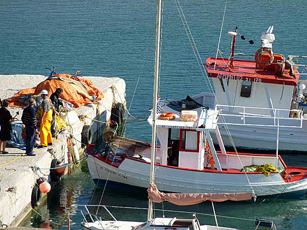 Hamnen i Makrigialos på Kreta.