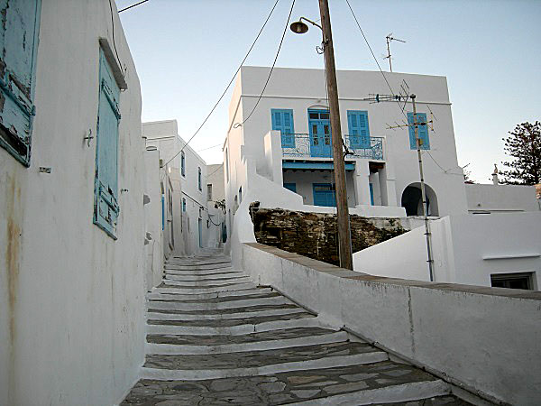 Artemonas. Sifnos.