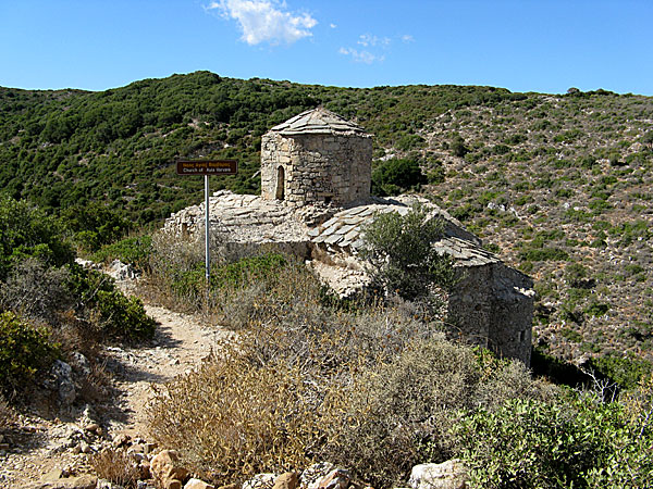 Kythera. Agia Barbara-kyrkan i utkanten av Paleochora.